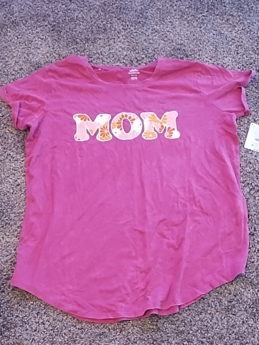 Pink "MOM" Graphic Tee